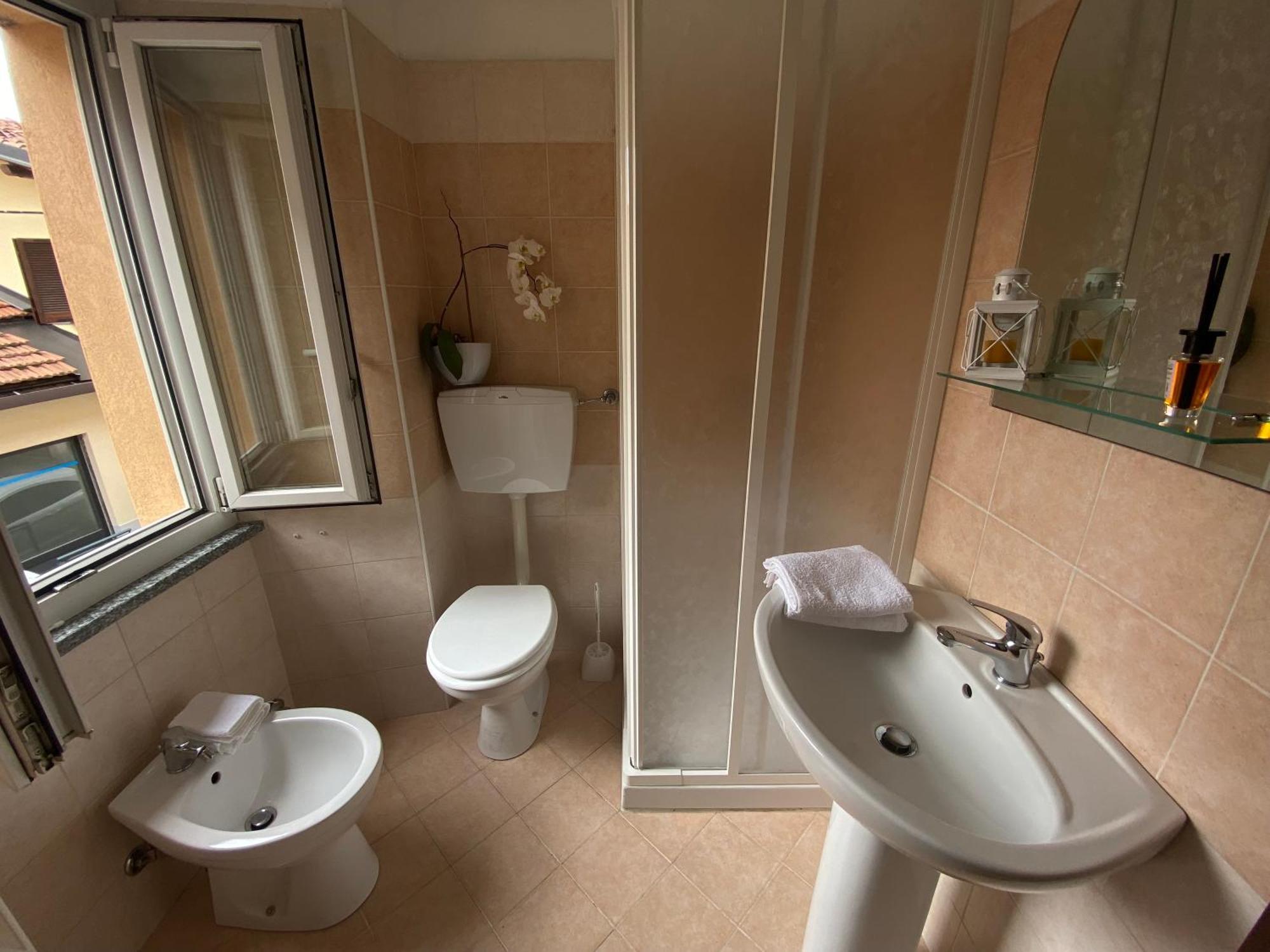 Quick Home - Interno 45 Biella Quarto foto